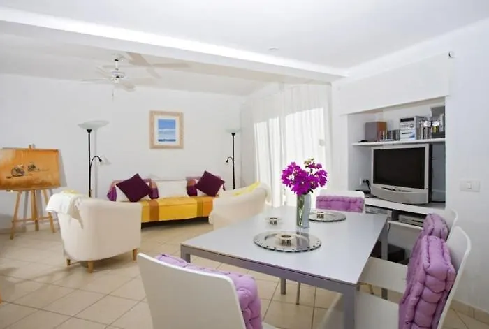 - Casa Chica By Lanzarote Leisure Puerto del Carmen